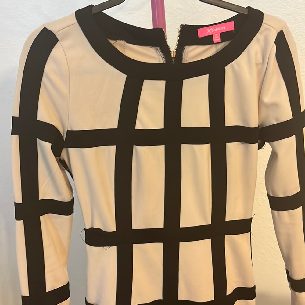 Xtaren Womens Dress Zip Up Size Medium